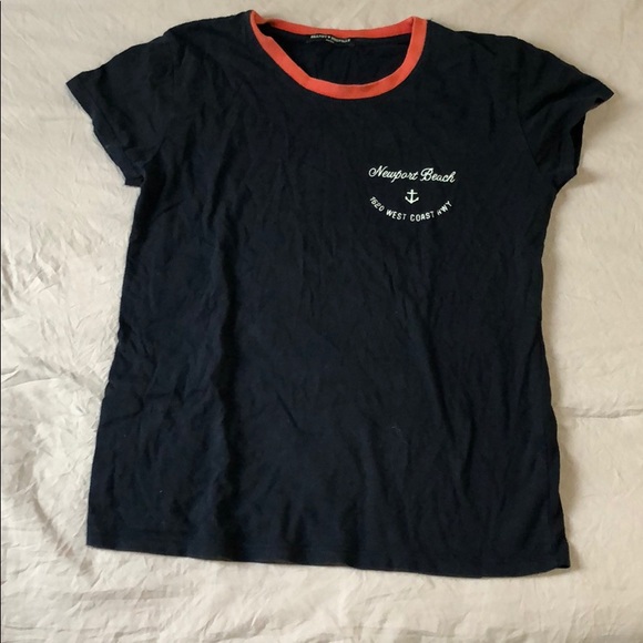 Brandy Melville Tops - NWOT Brandy Tee